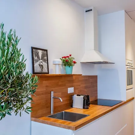 Cozy Flat Near Saint-germain & Luxembourg Gardens Apartmán Paříž